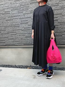 「小物で遊ぶ」｜ティナさん（レディース・155cm）の夏コーディネート
