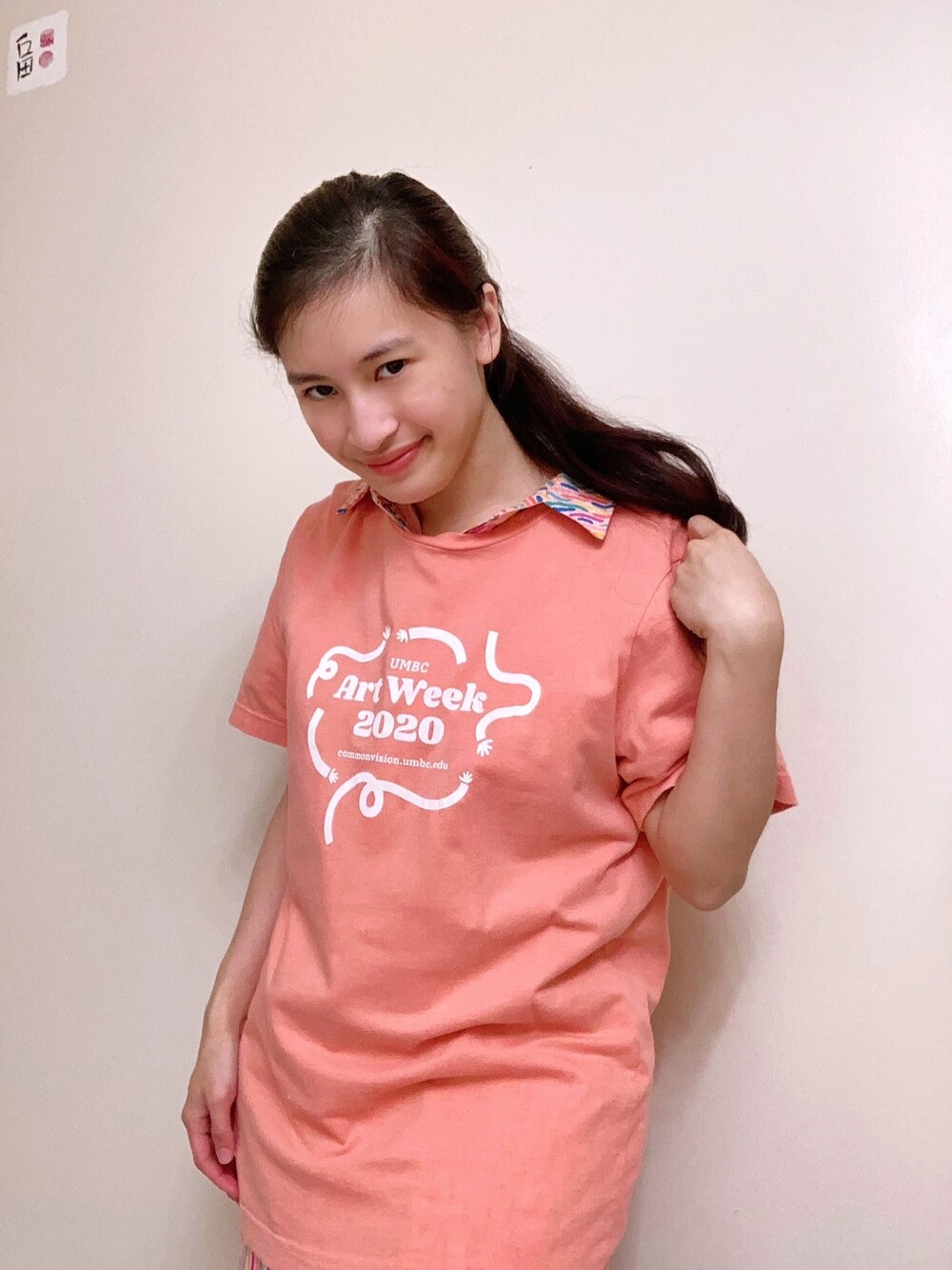 「beige、coral、salmonpink、skintone、pink、Confetti、ART、artist、artsy、artistic」｜「University of Maryland, Baltimore Countyのアイテム（Tシャツ/カットソー、その他）」を使った、Marieさん（レディース・163cm）の冬コーディネートの1枚目の写真