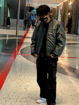 「AVIREX（アヴィレックス）のアイテム（MA-1）」を使った、AOIさん（メンズ・171cm）の秋コーディネート