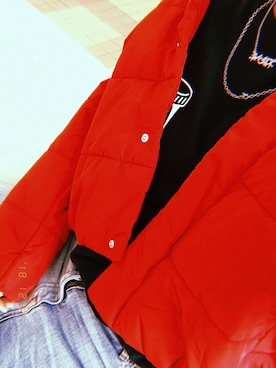 「アイテム（ダウンジャケット/コート）」を使った、マツオカコユキさん（レディース・162cm・10代）の冬コーディネート