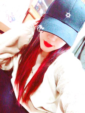 「BAD（バッド）のアイテム（帽子）」を使った、minaさん（レディース・164cm）の冬コーディネート