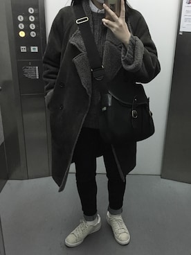 「アイテム（ムートンコート）」を使った、3さん（レディース・164cm・10代）の冬コーディネート