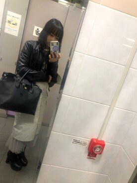 「トイレから失礼しやす」｜「アイテム（ライダースジャケット）」を使った、nさん（レディース・153cm）の秋コーディネート