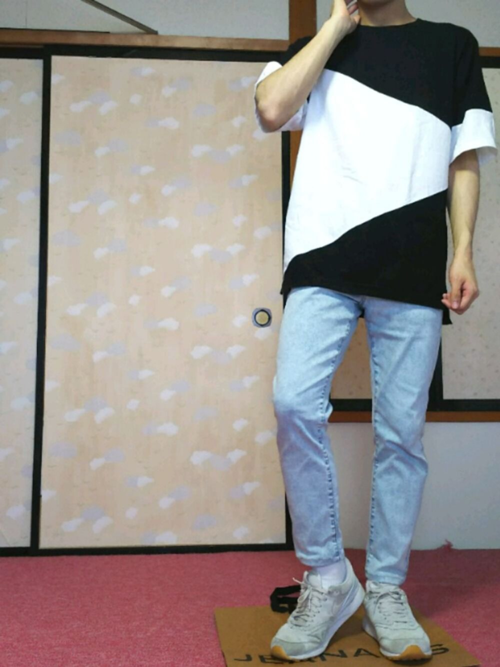 「HAREのアイテム（Tシャツ/カットソー、その他）」を使った、ひろさん（メンズ・168cm）の夏コーディネートの1枚目の写真