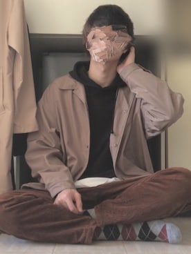 「GU（ジーユー）のアイテム（ジャケット/アウター、ベージュ系）」を使った、りったさん（メンズ・177cm）の冬コーディネート