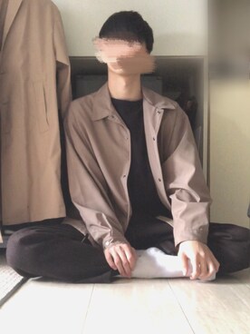 「GU（ジーユー）のアイテム（ジャケット/アウター、ベージュ系）」を使った、りったさん（メンズ・177cm）の春コーディネート