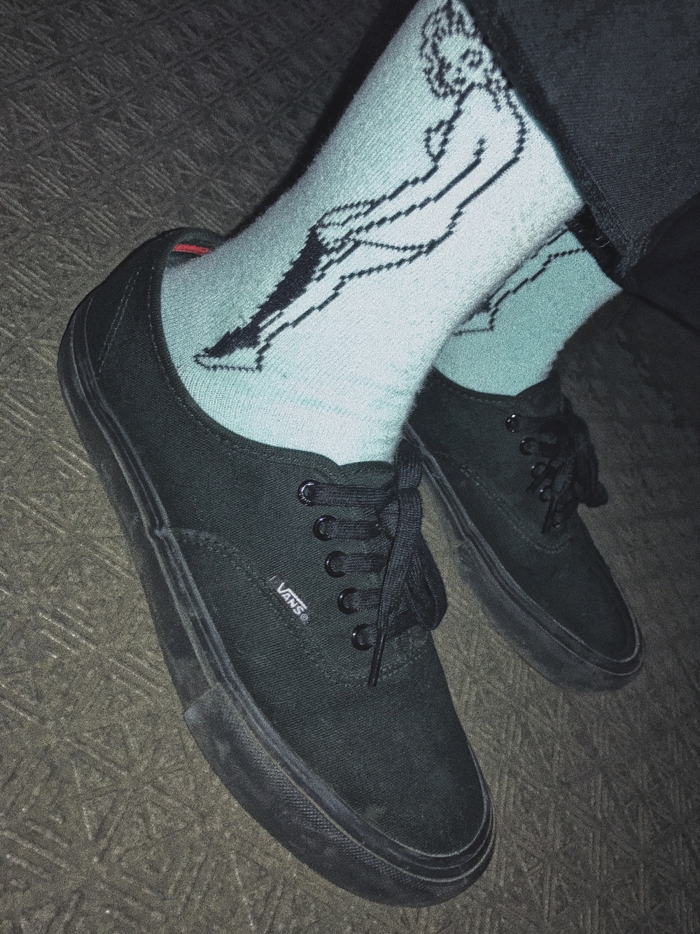 「whimsy、VANS、outfit」｜「WHIMSYのアイテム（ソックス/靴下、ブルー系）」を使った、F.Kentaroさん（メンズ・175cm）の夏コーディネートの1枚目の写真