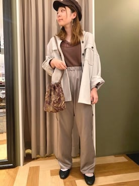「ビッグシャツ」｜「アイテム（パンプス）」を使った、モモPさん（レディース・155cm）の秋コーディネート