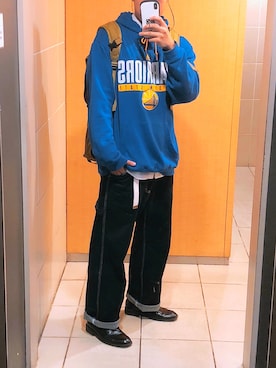 「GREGORY（グレゴリー）のアイテム（バックパック/リュック、イエロー系）」を使った、T Hさん（メンズ・171cm）の秋コーディネート