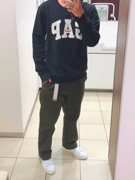 「GAP（ギャップ）のアイテム（その他パンツ、グリーン系）」を使った、T Hさん（メンズ・171cm）の秋コーディネート