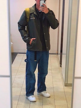 「Champion（チャンピオン）のコーチジャケット（ナイロンジャケット、グリーン系）」を使った、T Hさん（メンズ・171cm）の秋コーディネート