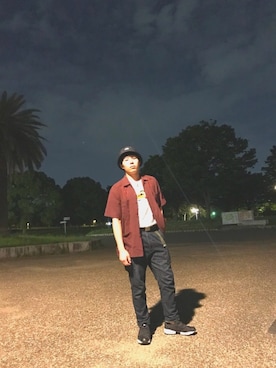 「BASISBROEK（バシスブルック）のアイテム（デニムパンツ）」を使った、ショータさん（メンズ・175cm）の春コーディネート