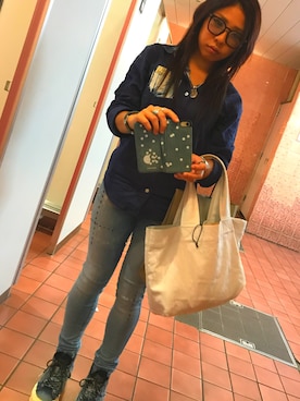 「GOTCHA（ガッチャ）のアイテム（トップス）」を使った、Wankoさん（レディース・147cm）の秋コーディネート