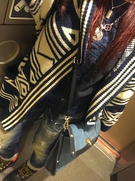 「DIESEL（ディーゼル）のアイテム（クラッチバッグ）」を使った、Wankoさん（レディース・147cm）の秋コーディネート