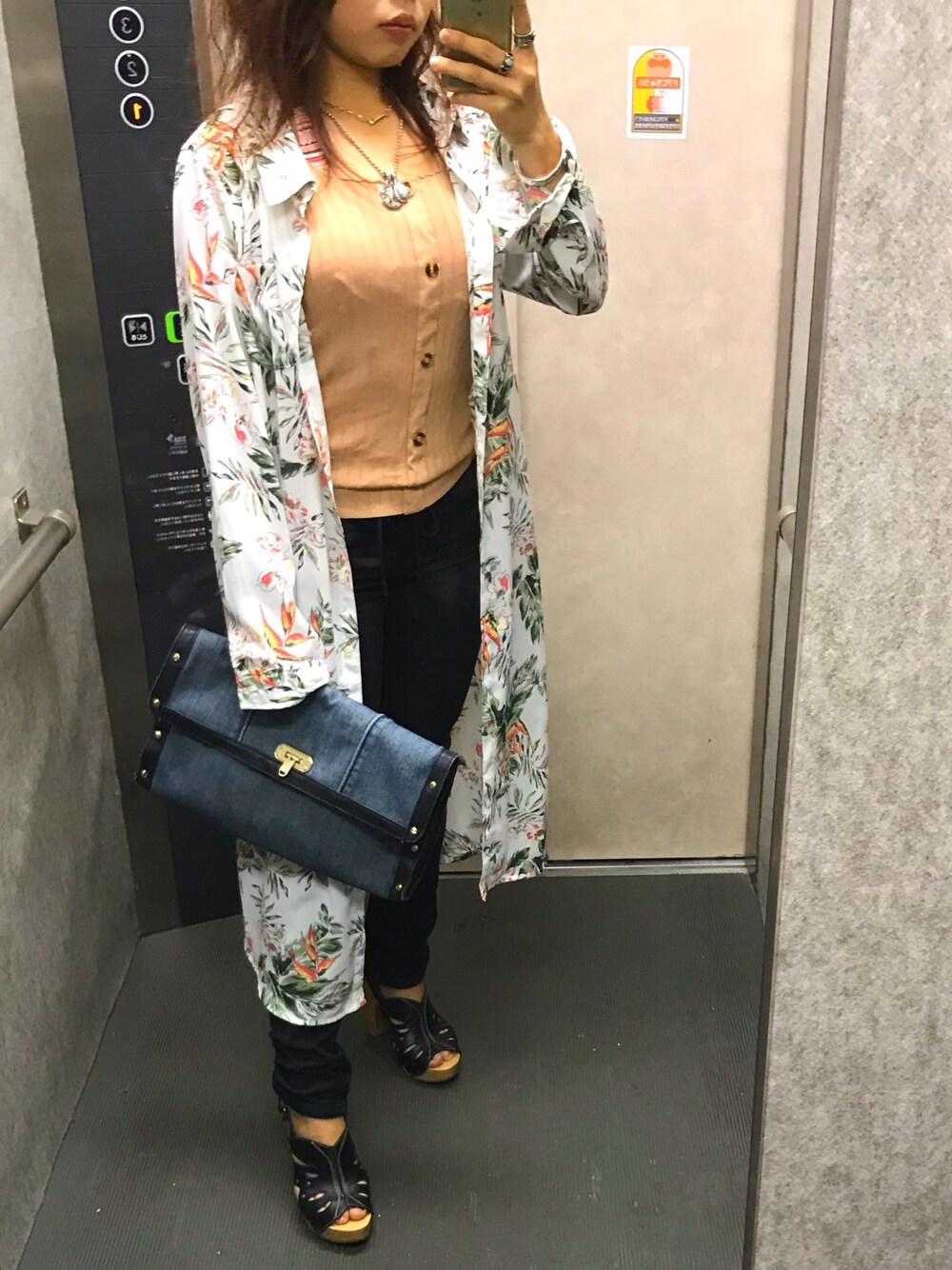「オトナ女子、夏、低身長、summer、ロングシャツ、Diesel、クラッチバッグ」｜「CECIL McBEEのアイテム（シャツ/ブラウス、ホワイト系）」を使った、Wankoさん（レディース・147cm）の夏コーディネートの1枚目の写真