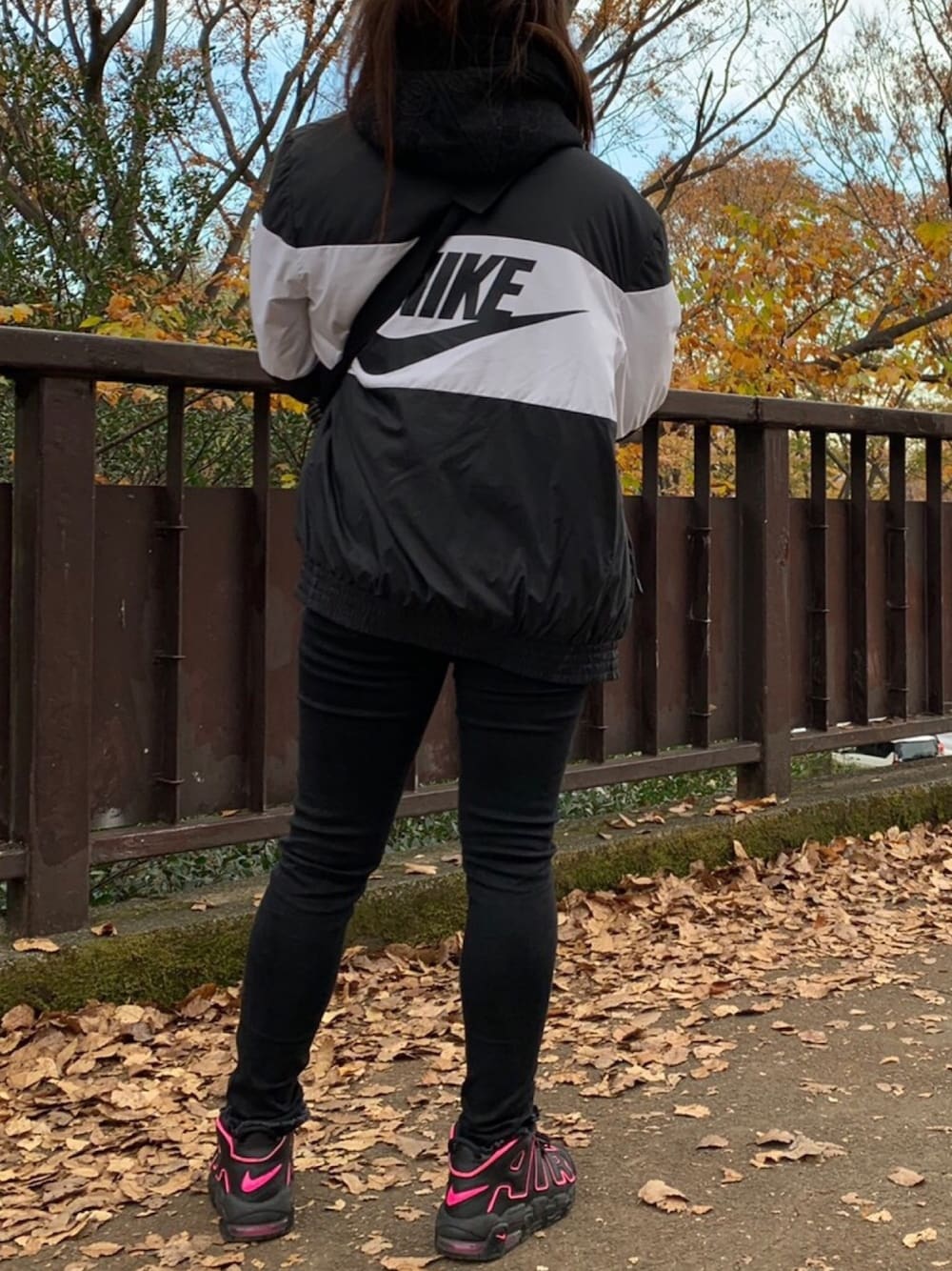 ナイキ シン フィル ボマー GX AJ1021 ジャケットを使った人気