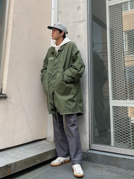 「ランチャーパンツ」｜「アイテム（パーカー）」を使った、さいゆうさん（メンズ・178cm）の冬コーディネート