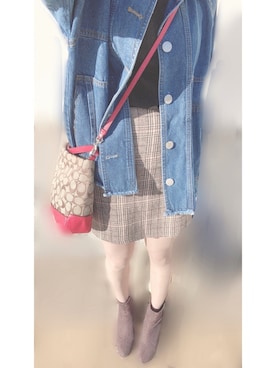 「COACH」｜「アイテム（デニムジャケット）」を使った、R iさん（レディース・158cm）の春コーディネート