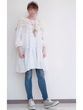 「アイテム（バンダナ/スカーフ、ホワイト系）」を使った、まぁこさん（レディース・160cm）の春コーディネート