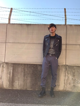 「シャツイン」｜「アイテム（ライダースジャケット）」を使った、げんきさん（メンズ・182cm）の春コーディネート