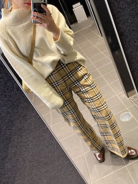 「バーバリー」｜「アイテム（アクセサリー）」を使った、mさん（レディース・157cm）の秋コーディネート