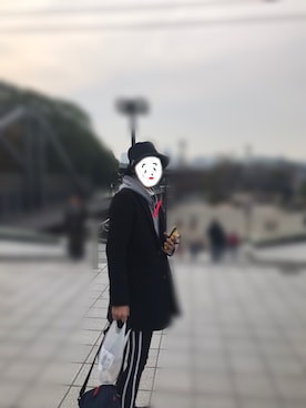 「URBAN RESEARCH（アーバンリサーチ）のアイテム（トレンチコート）」を使った、naru nullさん（メンズ・180cm）の春コーディネート