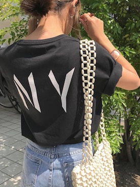 「バックロゴ」｜「アイテム（アクセサリー）」を使った、yanさん（レディース・160cm）の夏コーディネート