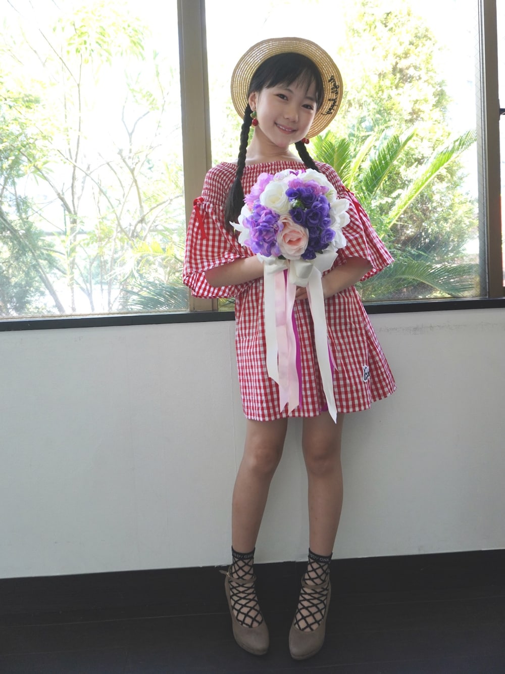 「ギンガムチェック」｜「Bettyのアイテム（チュニック、レッド系）」を使った、ハル☆さん（キッズ・156cm）の春コーディネートの1枚目の写真