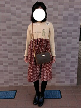「ネコ」｜「アイテム（ハンチング/ベレー帽）」を使った、みぃこさん（レディース・164cm）の春コーディネート