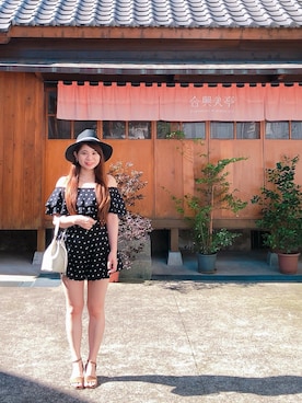 「MIIA（ミーア）のアイテム（帽子）」を使った、Jean Liさん（レディース・158cm）の夏コーディネート