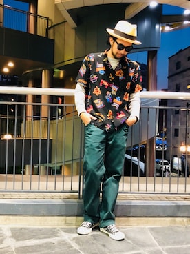 「ショット」｜「アイテム（トップス）」を使った、鈴木 瞬さん（メンズ・176cm）の春コーディネート