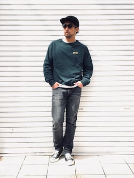 「ショット」｜「アイテム（スウェット）」を使った、鈴木 瞬さん（メンズ・176cm）の秋コーディネート