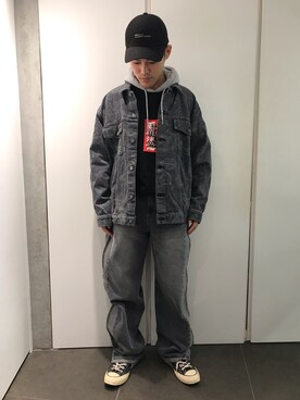 「BlackEyePatch（ブラックアイパッチ）のアイテム（デニムジャケット）」を使った、イトウセイさん（メンズ・170cm）の秋コーディネート