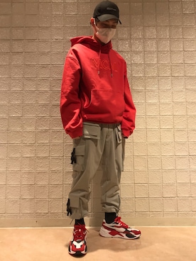 「MCM（エムシーエム）のアイテム」を使った、イトウセイさん（メンズ・170cm）の春コーディネート