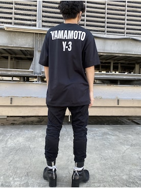 「Y-3（ワイスリー）のアイテム（トップス）」を使った、イトウセイさん（メンズ・170cm）の夏コーディネート