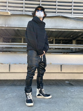 「JULIUS（ユリウス）のアイテム」を使った、イトウセイさん（メンズ・170cm）の冬コーディネート