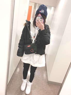 「アイテム（パーカー）」を使った、R I N .さん（レディース・158cm）の冬コーディネート