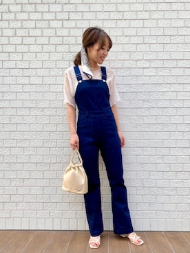 「Chico（チコ）のアイテム（サロペット/オーバーオール）」を使った、やまぐち　あやかさん（レディース・161cm）の春コーディネート