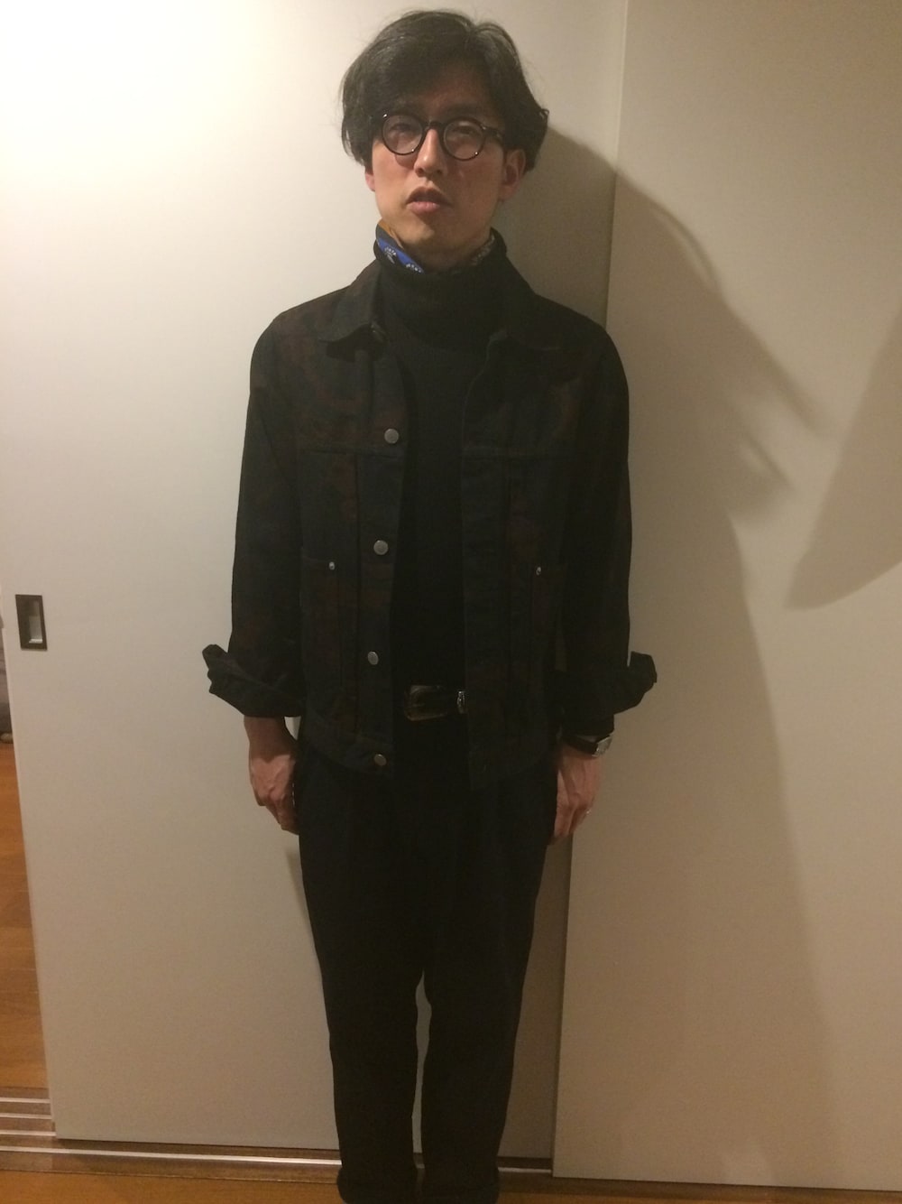 「ONIKIのアイテム（デニムジャケット、その他）」を使った、farrattiさん（メンズ・172cm）の冬コーディネートの1枚目の写真