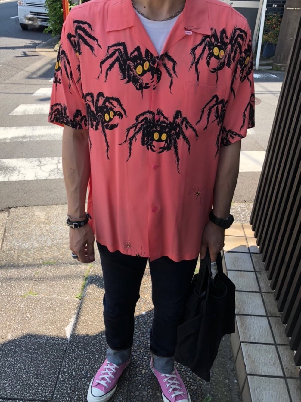 「STAR OF HOLLYWOODのSTAR OF HOLLYWOOD/ スターオブハリウッド： TARANTULA＃（シャツ/ブラウス、ピンク系）」を使った、farrattiさん（メンズ・172cm）の夏コーディネートの1枚目の写真