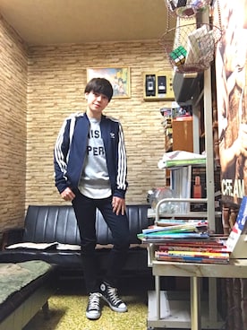 「CONVERSE（コンバース）のconverse コンバース ALL STAR HI オールスター ハイ 3206 BLACK(US)（スニーカー）」を使った、1222_gさん（メンズ・165cm・20代）の冬コーディネート