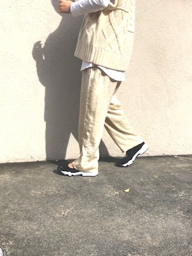 「6（ロク）の＜6(ROKU)＞NEW SATIN PANTS/パンツ（その他パンツ、ホワイト系）」を使った、あゆぽよさん（レディース・158cm）の秋コーディネート