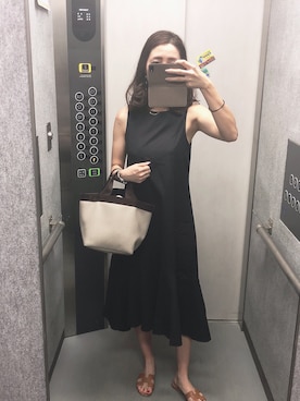 「HERMES（エルメス）のアイテム（シューズ）」を使った、Kaoriさん（レディース・162cm）の夏コーディネート