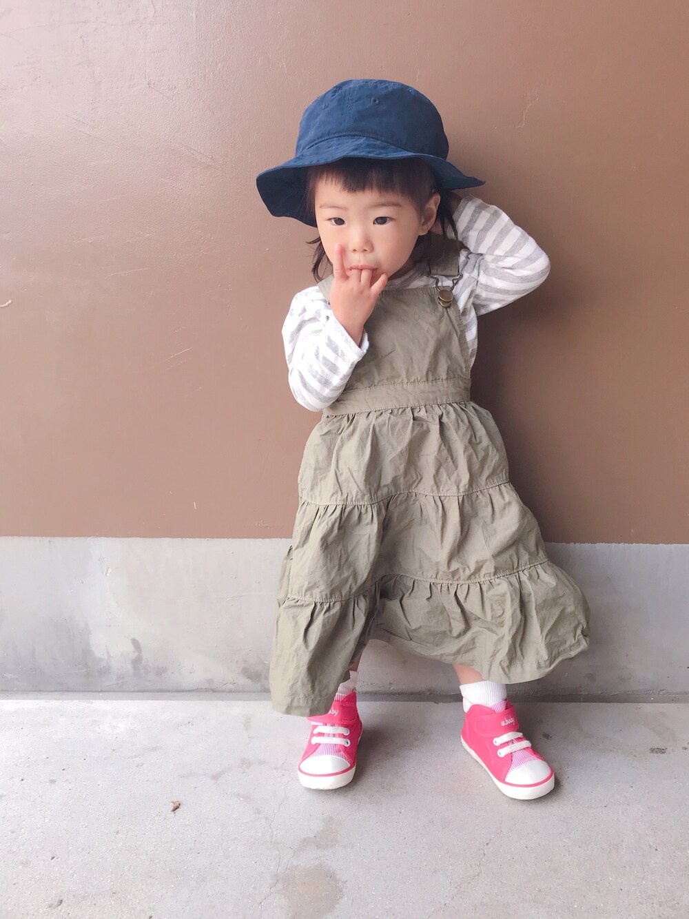 「山ガール、秋コーデ、女の子」｜「無印良品のアイテム（帽子、ブルー系）」を使った、コハナさん（キッズ・80cm）の秋コーディネートの1枚目の写真