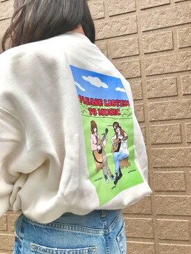 「kutir（クティール）のアイテム（スウェット、ホワイト系）」を使った、ななみさん（レディース・155cm）の春コーディネート