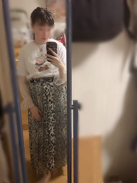 儚げ寒色猫さんのコーディネート