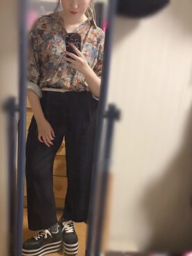 儚げ寒色猫さんのコーディネート