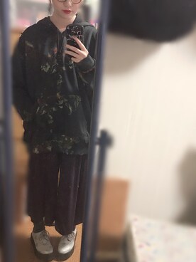 「KATHARINE ROSS（キャサリンロス）のアイテム（パンツ）」を使った、儚げ寒色猫さん（レディース・159cm）の秋コーディネート
