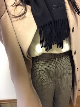 「Chloe（クロエ）のアイテム（マフラー、ブラック系）」を使った、MNMさん（レディース・161cm）の冬コーディネート