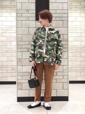 「カモ柄」｜「アイテム（スウェット）」を使った、coen Yoshidaさん（レディース・160cm）の春コーディネート